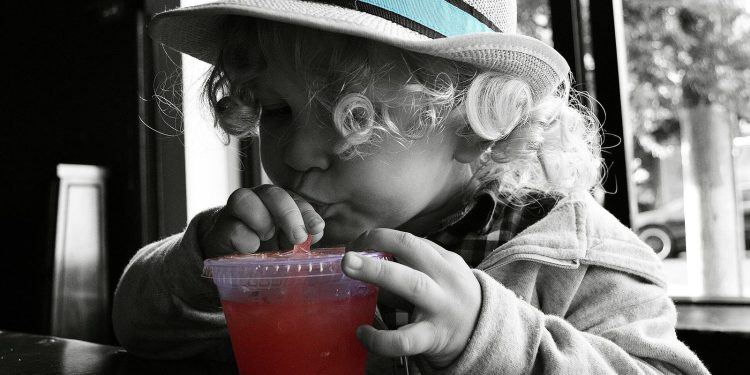 Zucchero nella prima infanzia: rischio demenza ridotto in età adulta