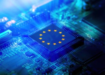 AI Act: scattano nell'Unione Europea i nuovi obblighi di trasparenza