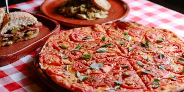 Perché un Pizza Hut anni Novanta svela il potere della nostalgia