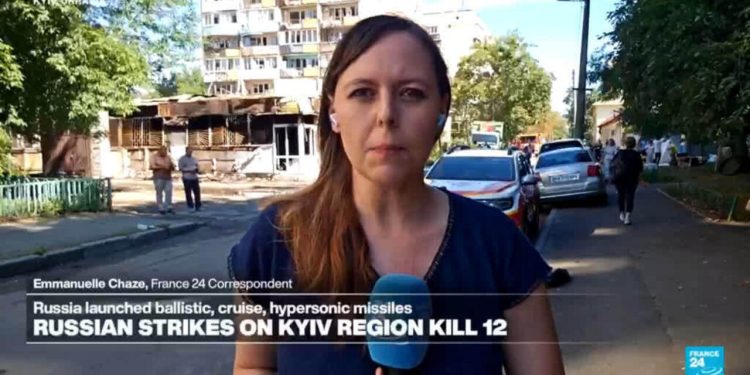 Attacco su Kiev: proclamato il lutto cittadino dopo 12 morti