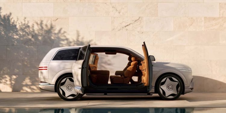 Genesis svela GV90, il nuovo SUV elettrico di lusso